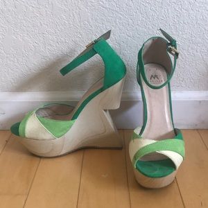Madison by Shoedazzle. Heels, size 7.5